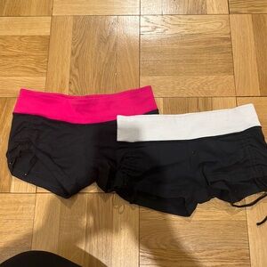 Lululemon Hot Yoga spandex shorts (bundle)